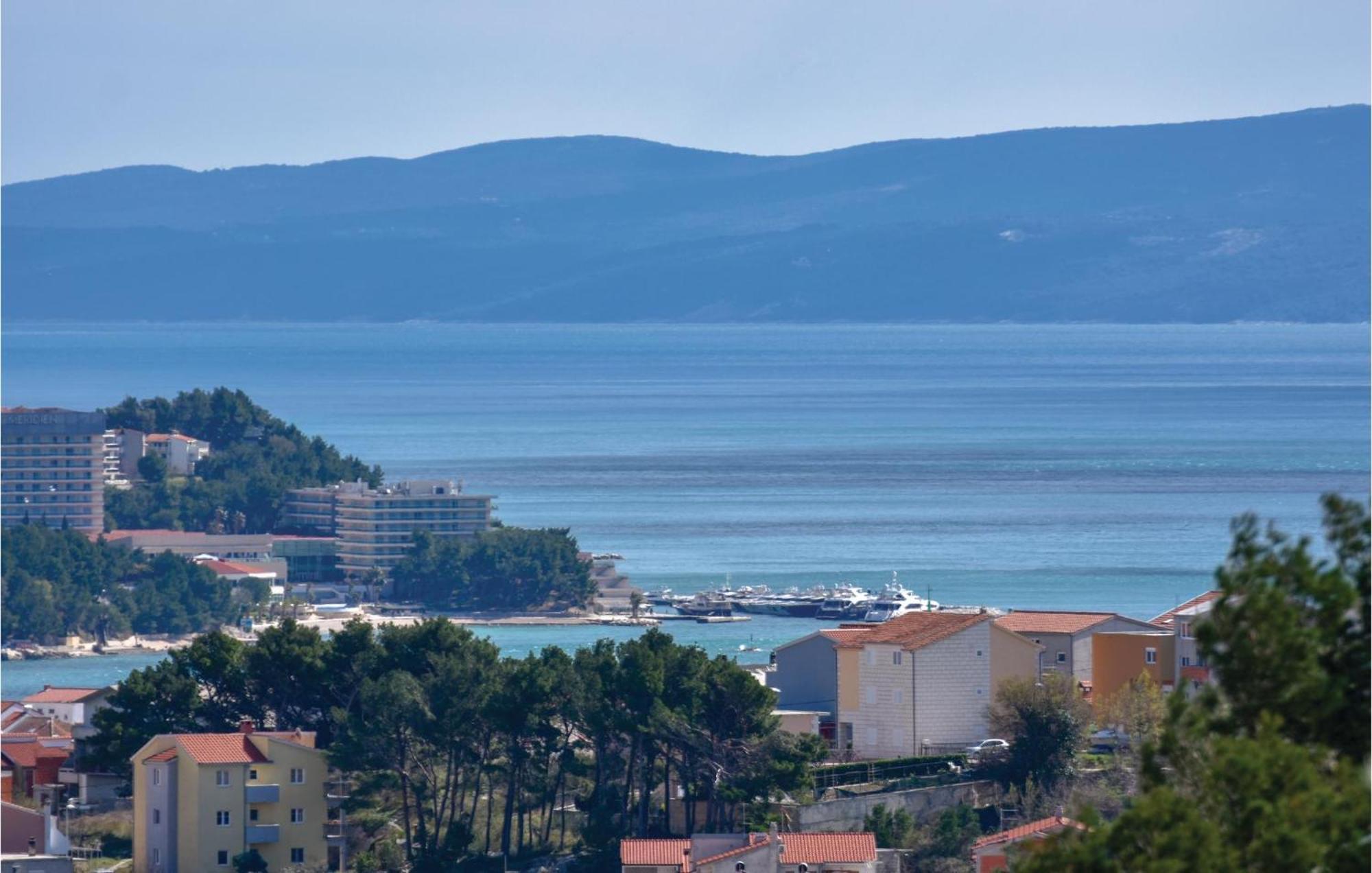 Lovely Home In Split With Jacuzzi Bagian luar foto